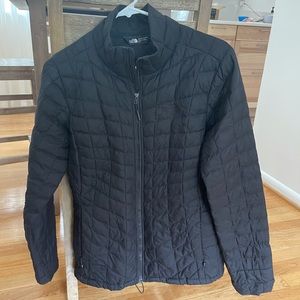 Light weight puffer coat